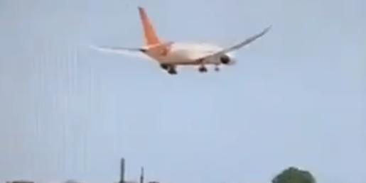 Avião com 242 pessoas cai na Índia (Reprodução / X)