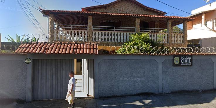 Conforme apurado pela equipe da Delegacia Especializada de Homicídios em Santa Luzia, vítima e suspeito tinham envolvimento com o tráfico de drogas e pertenciam a grupos rivais. (Reprodução / Google Street View)