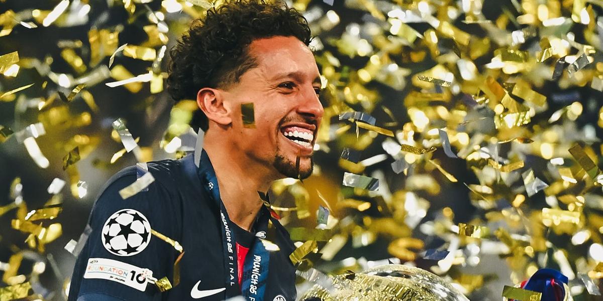 Marquinhos levantou a última taça da Champions League (Reprodução: InsTagram da Copa do Mundo)