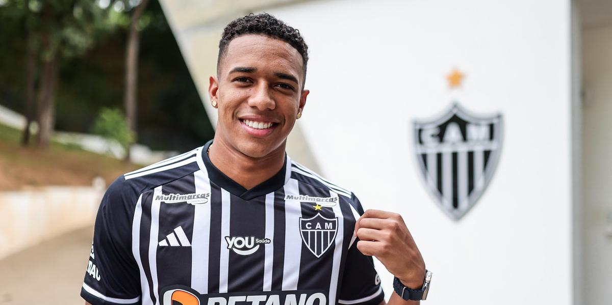 Palácios conviveu com duas lesões no começo desta temporada, que o tiraram da lista de opções para o técnico Cuca (Pedro Souza/Galo)