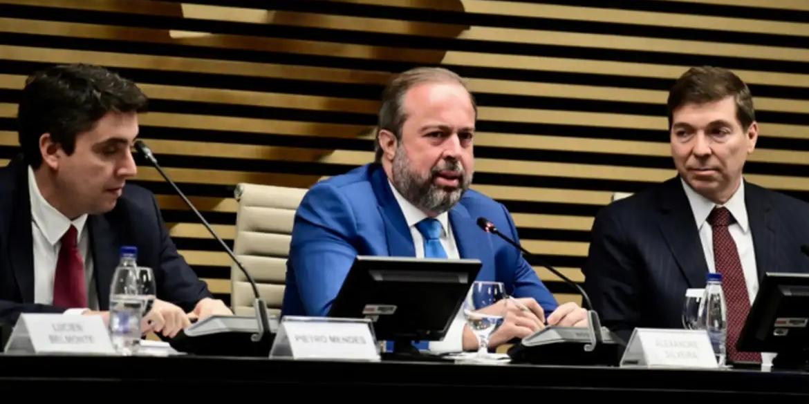 Silveira também defendeu mudanças na forma como a Petrobras atua no mercado de gás natural (Ricardo Botelho/MME)