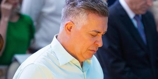 Prefeito de BH está na Arábia Saudita aguardando voo para retornar ao Brasil após deixar Israel (Reprodução / Instagram Álvaro Damião)