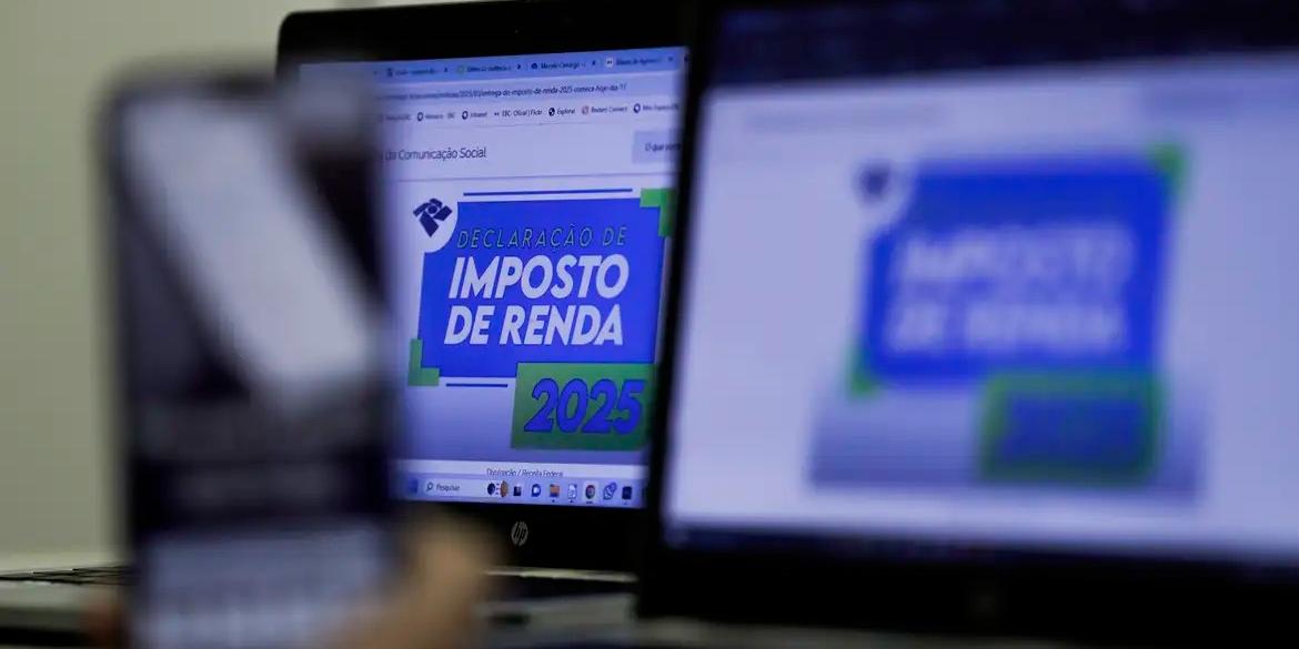 Ao todo, 6.545.322 contribuintes receberão R$ 11 bilhões. Todo o valor, informou o Fisco, irá para contribuintes com prioridade no reembolso (Joédson Alves/Agência Brasil)