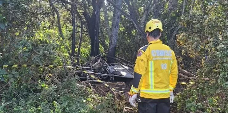 Bombeiro de Santa Catarina no local onde balão de ar quente caiu em Praia Grande (Divulgação/CBMSC)