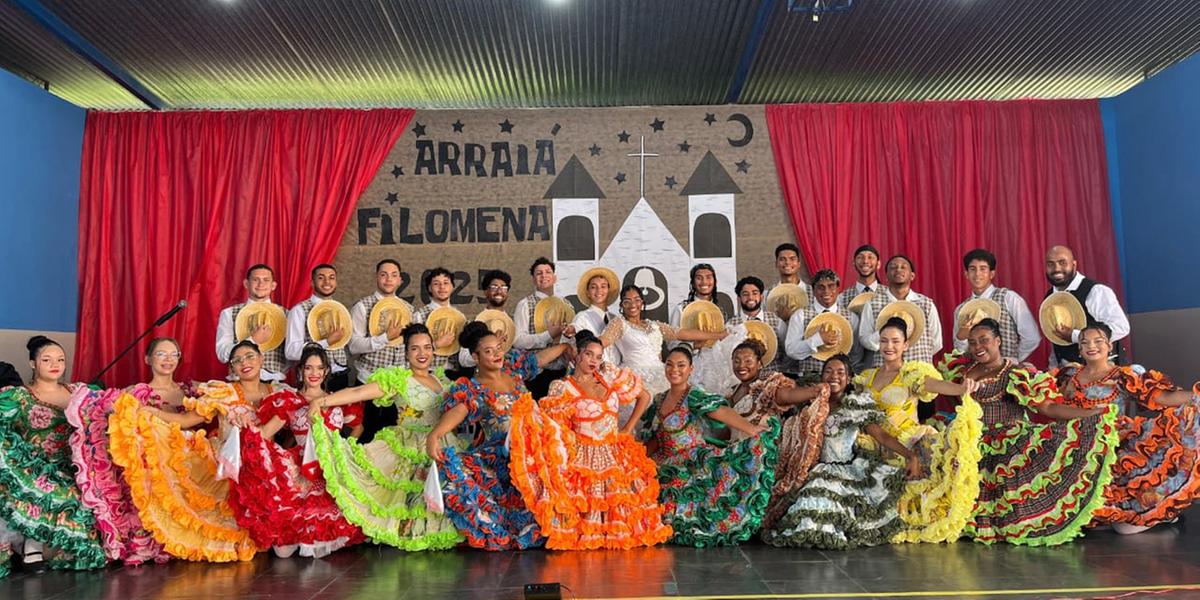 Quadrilha junina Florescer se apresenta no Arraiá da Liberdade no próximo sábado (Divulgação)