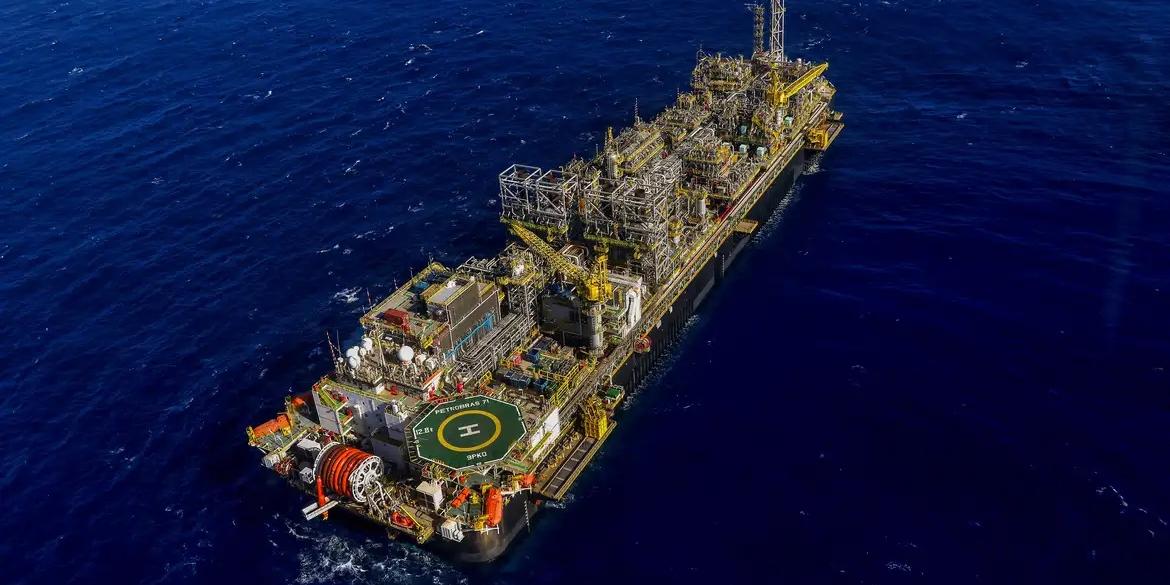 Conflito entre Irã e Israel pode elevar preço do petróleo (Tânia Rêgo/Agência Brasil)