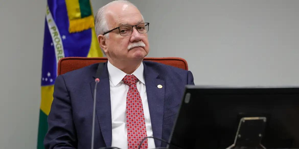Fachin inicia voto sobre responsabilização de redes (Fabio Rodrigues-Pozzebom/ Agência Brasil)