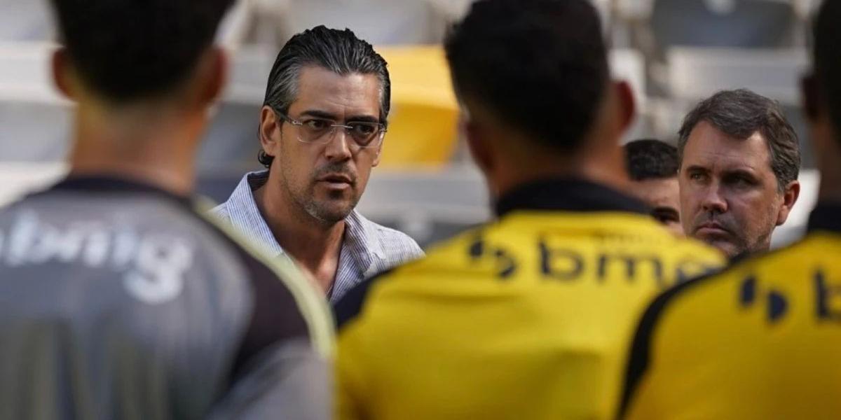 O trabalho foi acompanhado de perto pelo CSO Paulo Bracks e pelo gerente-geral da base, Luiz Carlos.