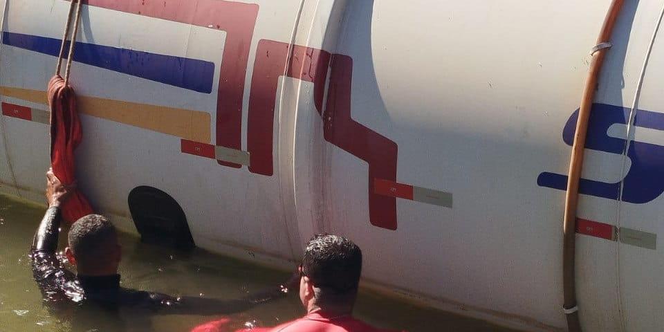 Acidente ocorreu na última sexta (27), durante o embarque de uma balsa (CBMMG)