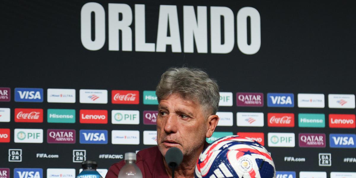 Renato Gaúcho destacou a importância de ter o Thiago Silva no elenco (Marcelo Gonçalves)