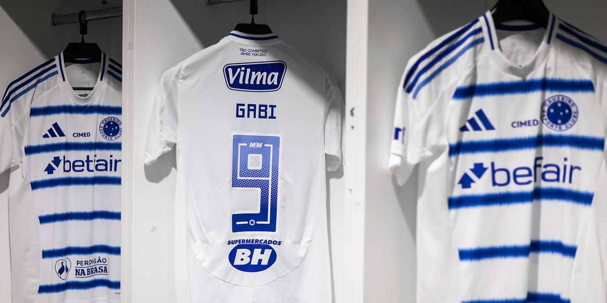 Cruzeiro está escalado e jogará com o uniforme 2 (Foto: Gustavo Aleixo/Cruzeiro)