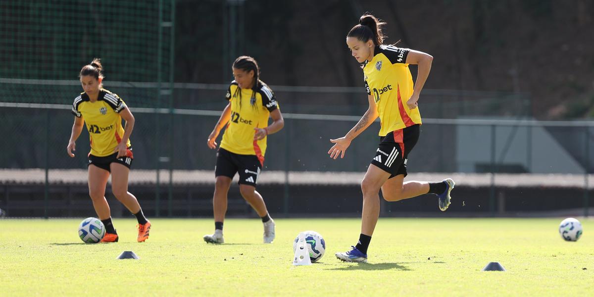 Vingadoras jogam pelo acesso contra o Vitória, em Salvador (Daniela Veiga / Atlético)