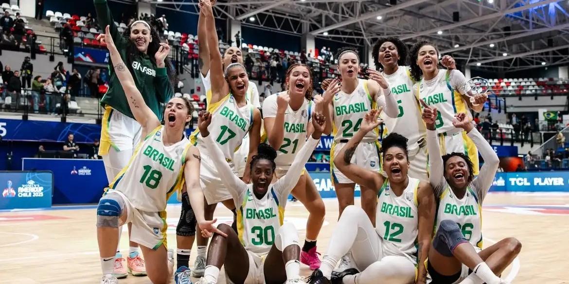 Seleção brasileira está na final da Copa América feminina de basquete (Fiba/Divulgação)