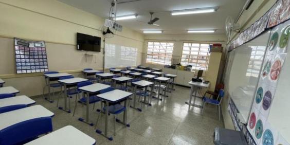 Projeto de lei prevê climatização de salas de aula da rede municipal de BH com uso preferencial de energia solar, em até cinco anos. (Divulgação/PBH)
