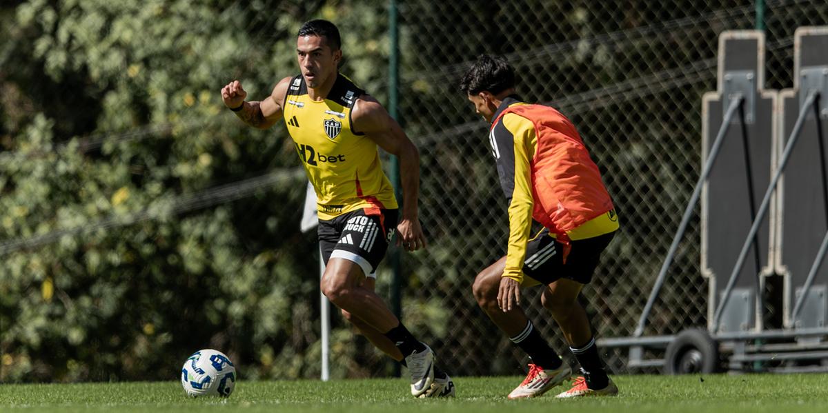Cuello está recuperado de lesão e reforça o Galo no duelo contra o Bahia (Pedro Souza / Atlético)