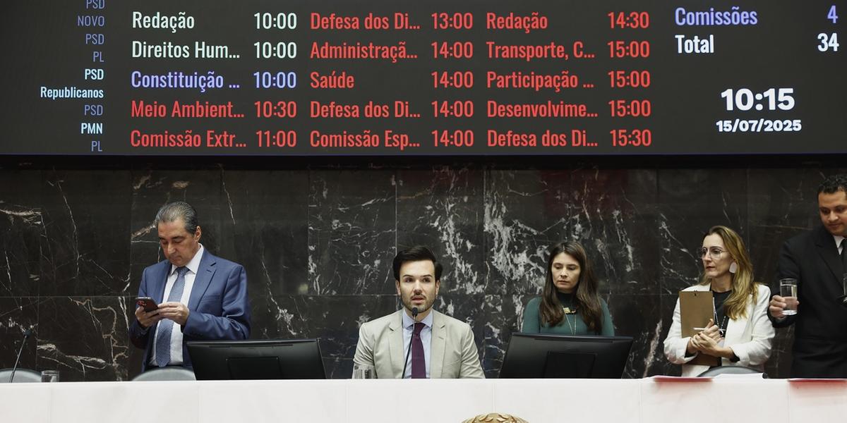 No projeto, o governo prevê redução de 73% no déficit indicado pela Lei Orçamentária de 2025 (Alexandre Netto/ ALMG/ Divulgação)