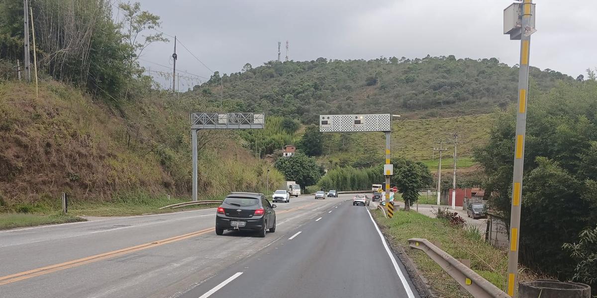 Radares estão espalhados em oito pontos da BR-040 (Divulgação/ EPR Via Mineira)