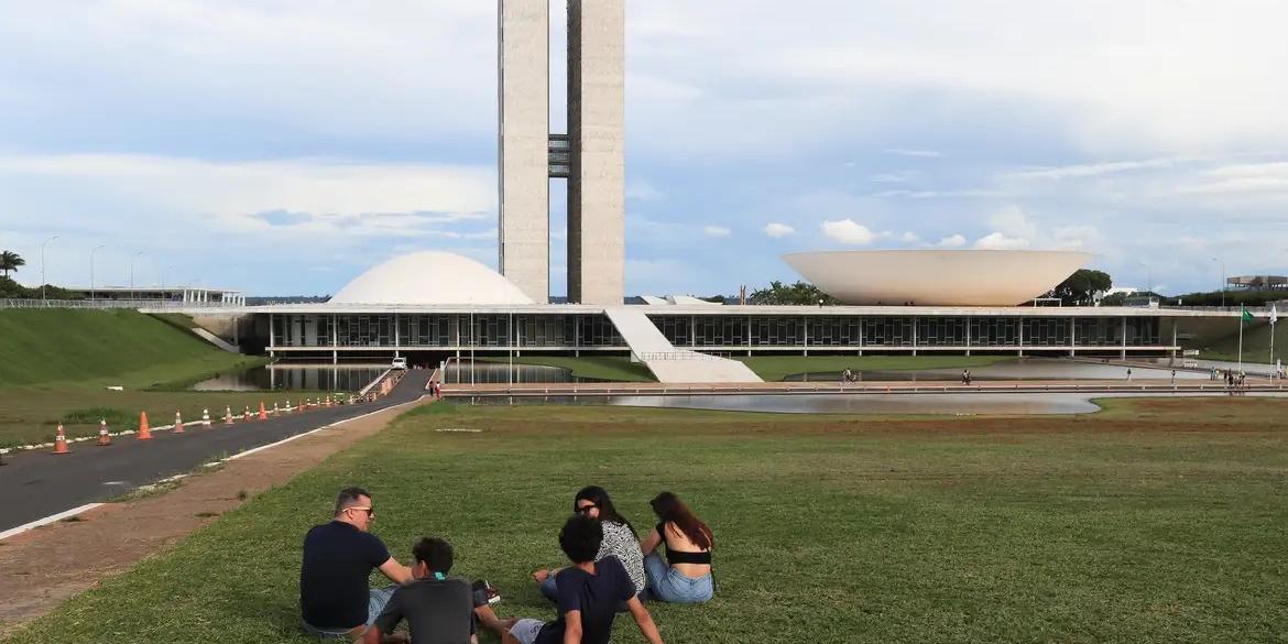 Os senadores integrantes do grupo irão, em missão oficial, a Washington, capital norte-americana, na última semana de julho para abrir um canal de diálogo com o Parlamento estadunidense (Lula Marques/ Agência Brasil)