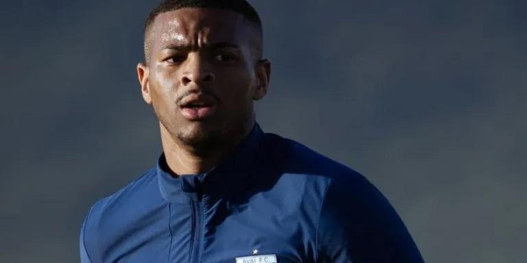 Zagueiro foi emprestado ao Pafos, do Chipre (Guilherme Griebeler/Avaí)