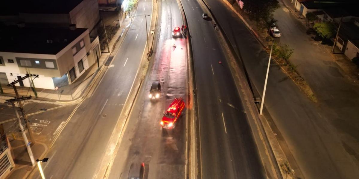 Vítima foi arremessada com o impacto. (Divulgação / Bombeiros)