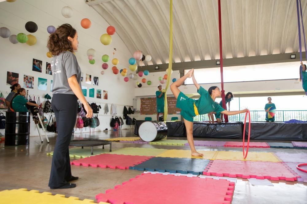 Jovens terão oportunidade de participar gratuitamente de atividades esportivas (Estação Conhecimento Brumadinho/Divulgação)