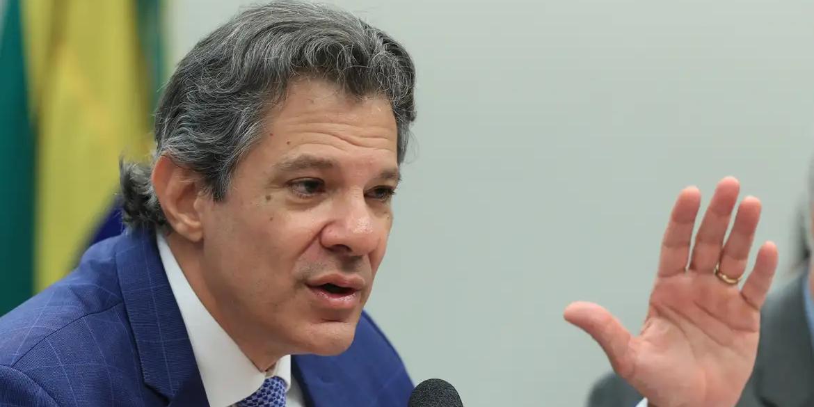 Haddad reiterou que a prioridade do governo continua sendo a negociação com os Estados Unidos (Agência Brasil)