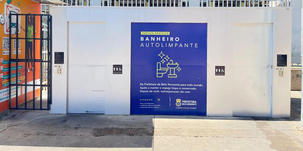 Apesar da tecnologia prometida, usuários apontam mau funcionamento e falta de higiene nos banheiros públicos autolimpantes do hipercentro de BH (Valéria Marques/Hoje em Dia)