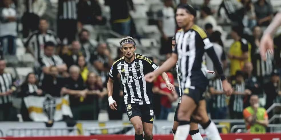 Jogadores foram hostilizados pela torcida presente na Arena MRV (Pedro Souza)
