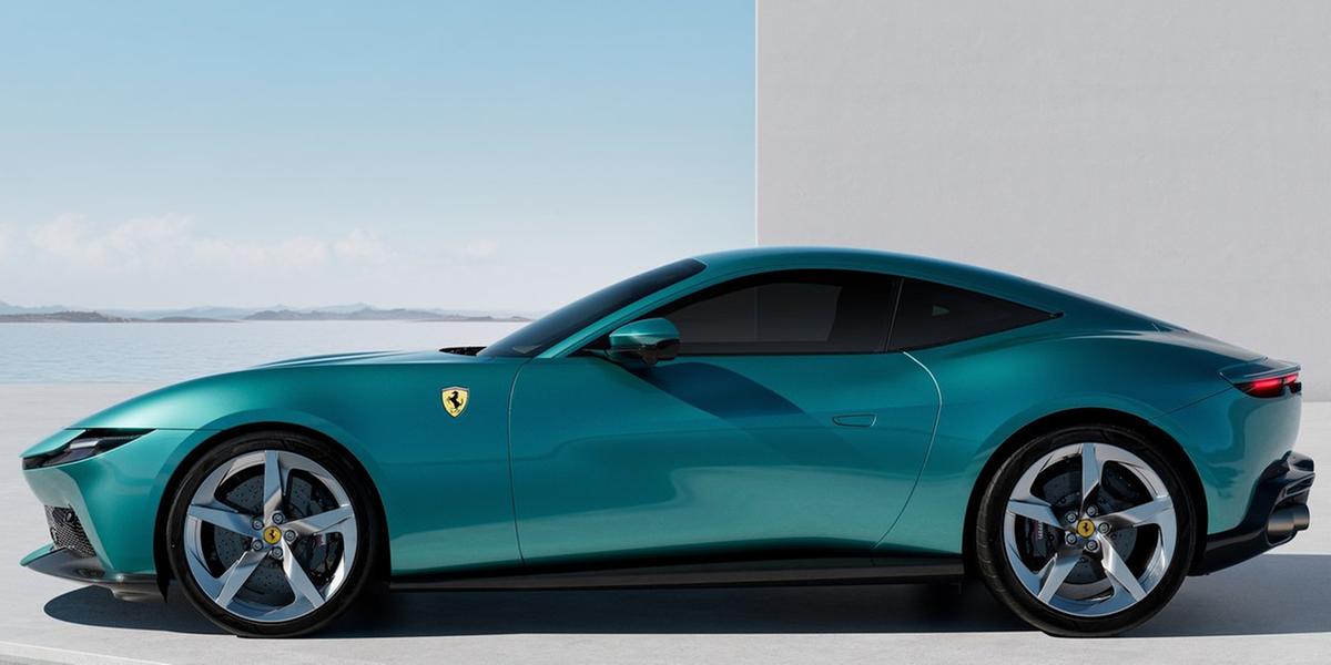 Ferrari Amalfi chega para ser o modelo de entrada da marca italiana, mas com uma revolução no sistema de frenagem (Ferrari/Divulgação)