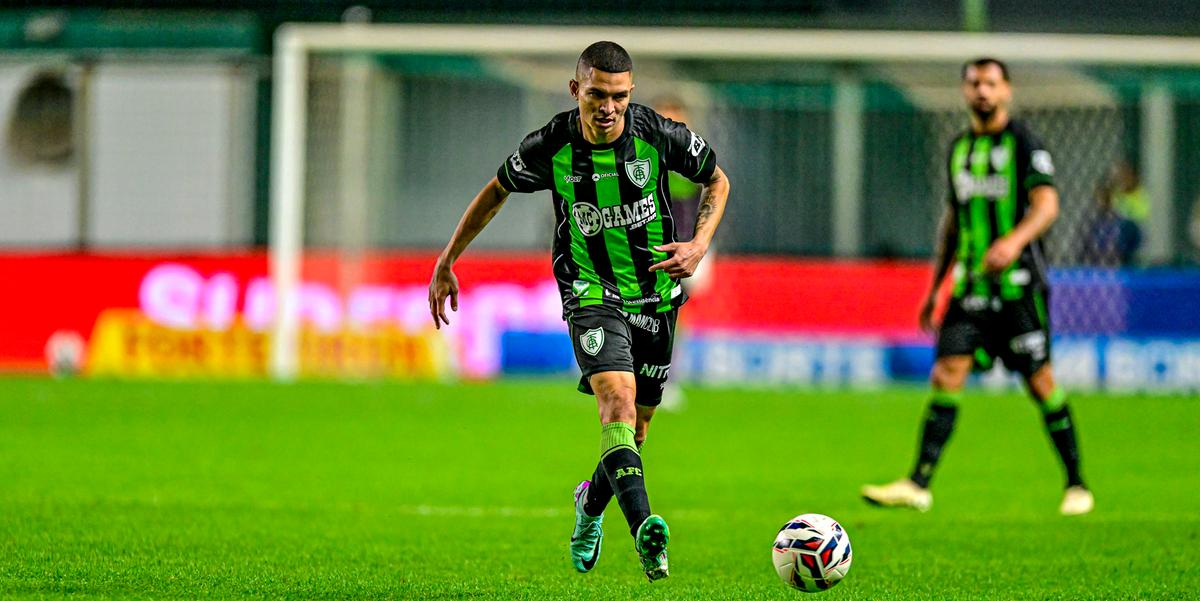 América namora a zona de rebaixamento e precisa reagir na competição (Mourão Panda)