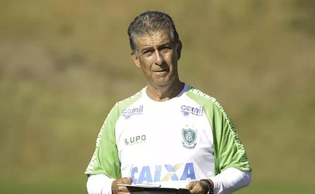 Treinador em tempos de América (Mourão Panda)