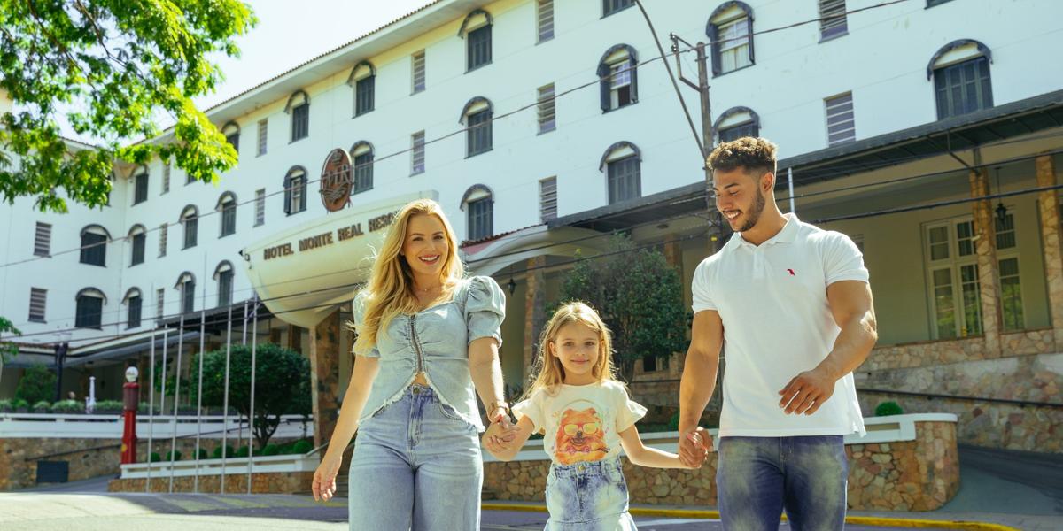 Estrutura do Hotel Monte Real oferece lazer, conforto e pensão completa para celebrar o Dia dos Pais em família (Divulgação)