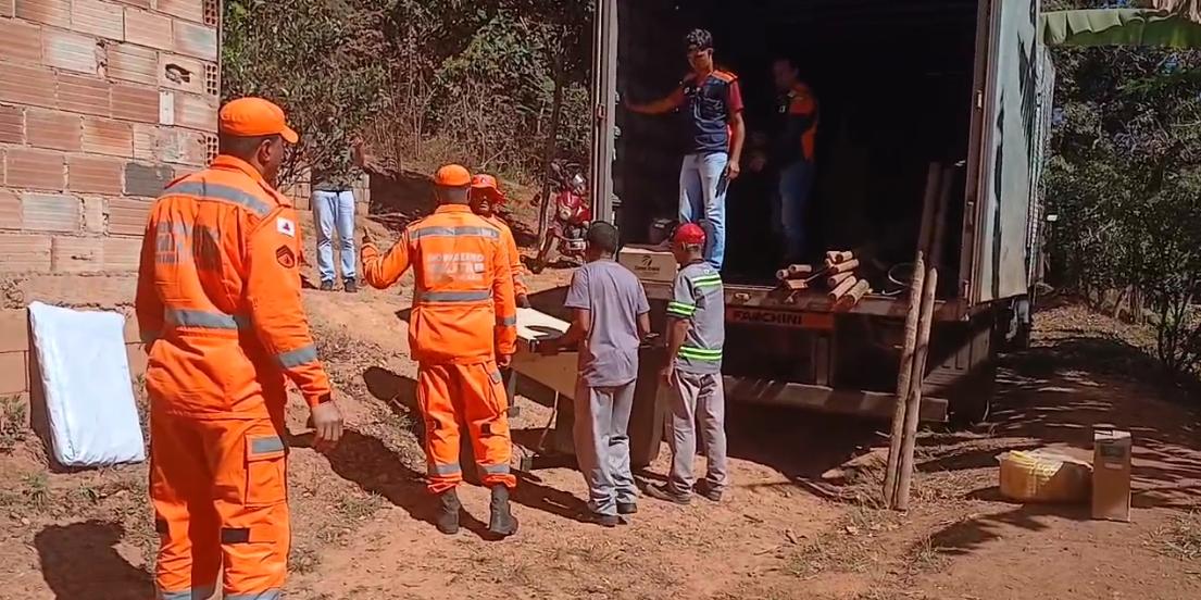 Cinco famílias, de um total de sete, já foram evacuadas do local (Prefeitura de Brumadinho/Reprodução)