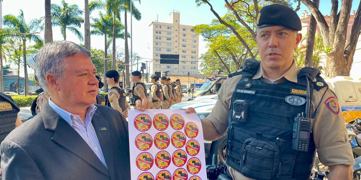 Operação será realizada ao longo de todo o mês de agosto e tem como foco a conscientização de proprietários de veículos (Valéria Marques / Hoje em Dia)
