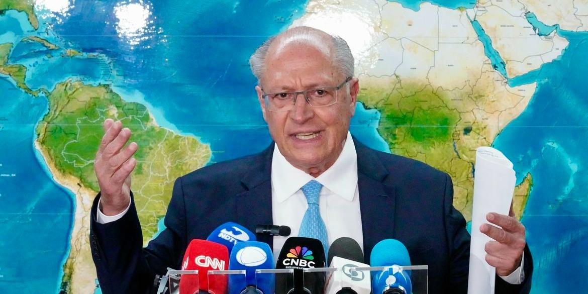 Alckmin disse que o governo atuará para amenizar seus efeitos para os setores prejudicados, em especial para garantir a manutenção dos empregos (Cadu Gomes/VPR)