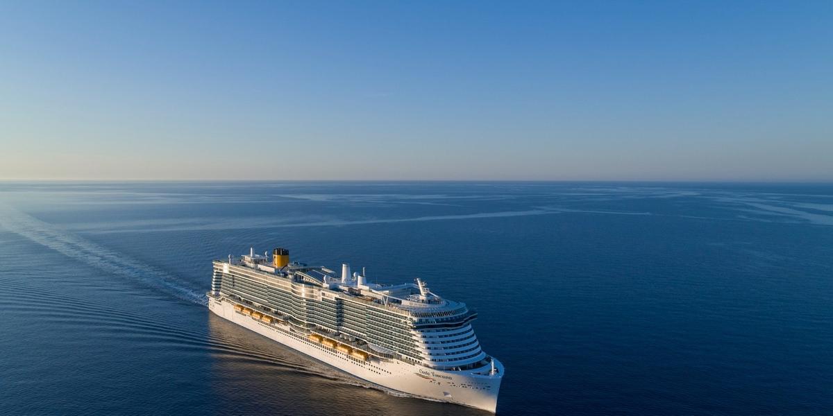 Navio Costa Toscana seguirá com cruzeiros pelo Mediterrâneo após suspensão da temporada nos Emirados Árabes; mudanças afetam também viagens a Dubai (Divulgação)