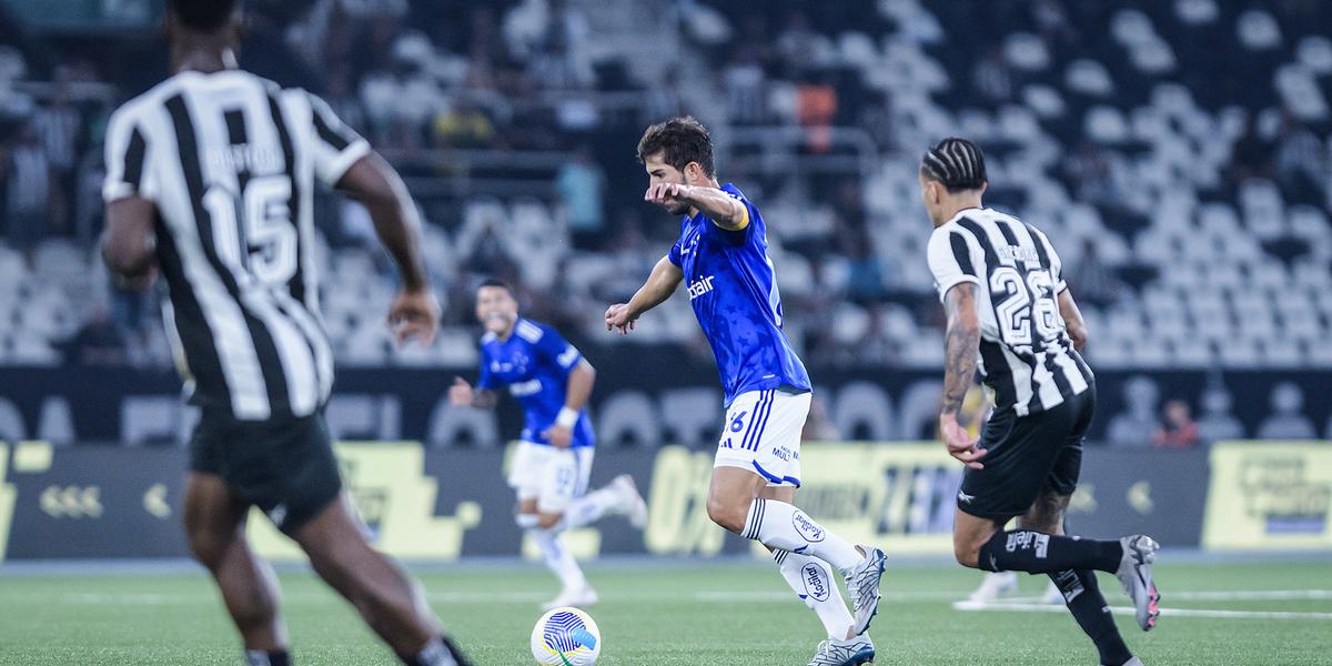 Botafogo não vence o Cruzeiro há 13 jogos (Foto: Gustavo Aleixo/Cruzeiro)