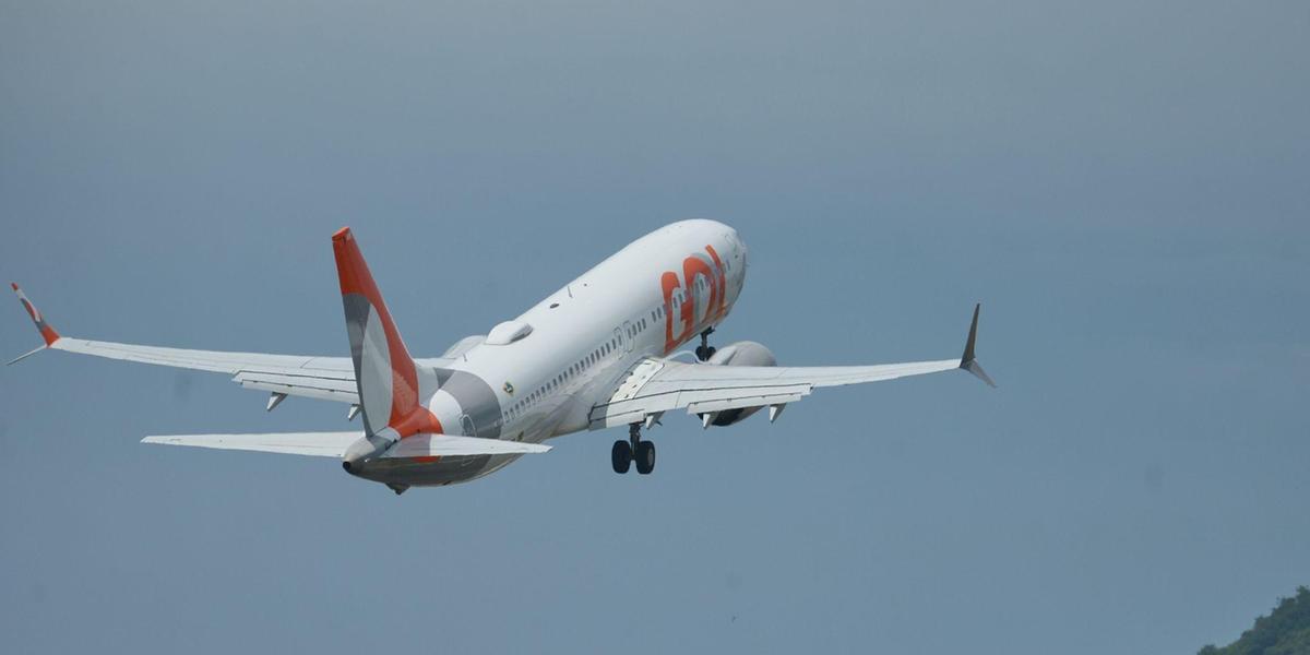 Avião da GOL Linhas Aéreas no Aeroporto de Guarulhos; empresa anuncia rota exclusiva para o balneário uruguaio Punta Del Este (Divulgação)