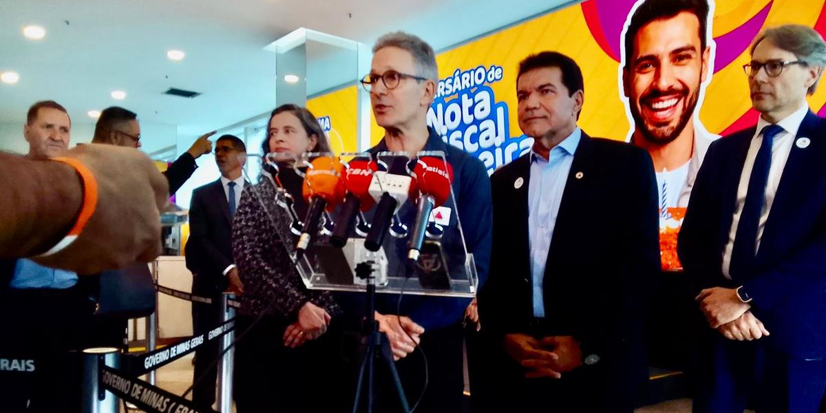 Governador Romeu Zema durante coletiva nesta terça-feira (Daniel Maia / Hoje em Dia)