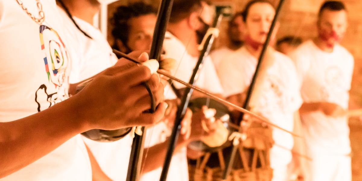 Programação é ampla e inclusiva, com rodas de capoeira, shows e participação de representantes de diversos países (Acervo Oficina da Capoeira)