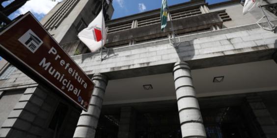 De autoria do Executivo, o PL 395/2025 contempla diferentes carreiras do funcionalismo municipal (Rodrigo Clemente/PBH)