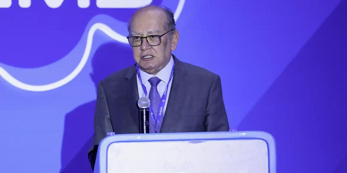 Decano também negou que Moraes esteja sozinho no entendimento que levou à prisão domiciliar de Bolsonaro (José Cruz/Agência Brasil)