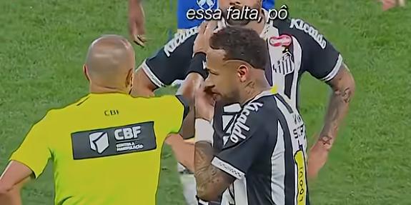 Leitura Labial mostra Neymar cobrando arbitragem em duelo contra o Cruzeiro (Reprodução /X Velloso)