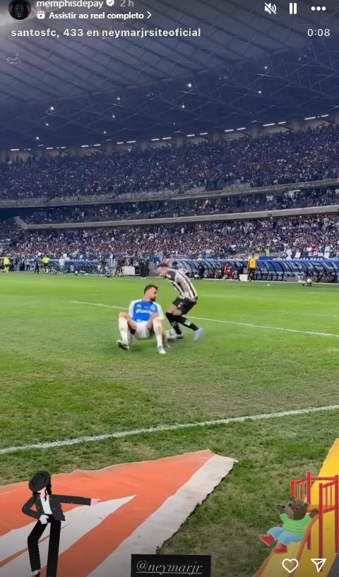 Memphis Depay reposta drible de Neymar sobre Fabrício Bruno (Reprodução / Instagram Memphis Depay)