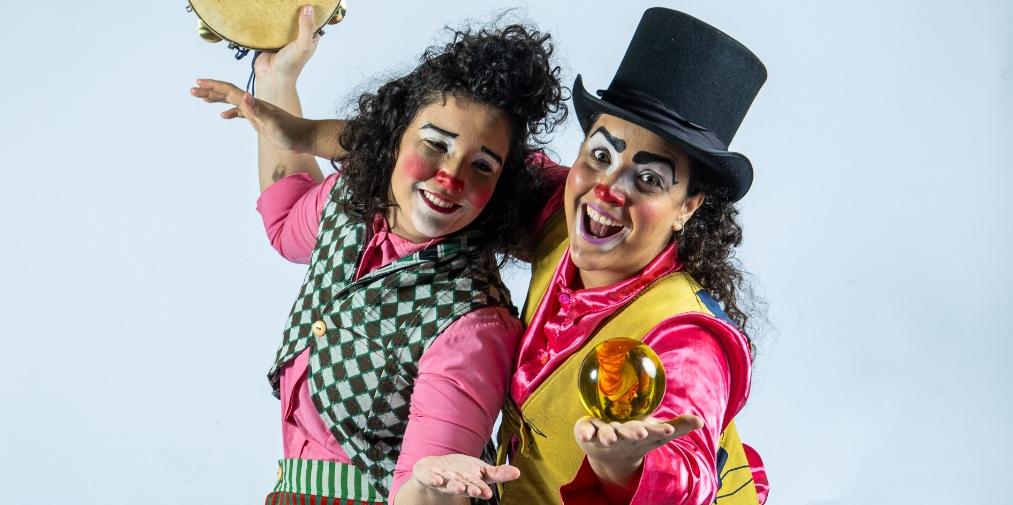 Cia Gêmea faz parte da programação cultural do Picnic na Praça, em Caeté. Evento gratuito reúne teatro, música e circo em 17 de agosto (Leo Fontes)