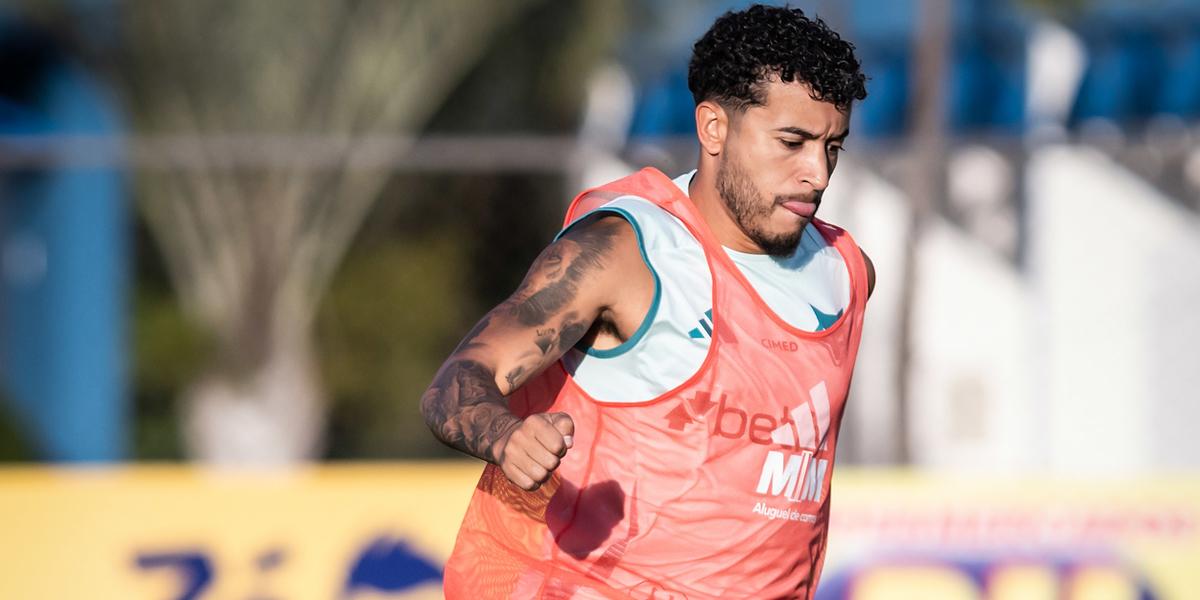 William treinou normalmente nesta quarta, após ser desfalque contra o Mirassol (Foto: Gustavo Aleixo/Cruzeiro)