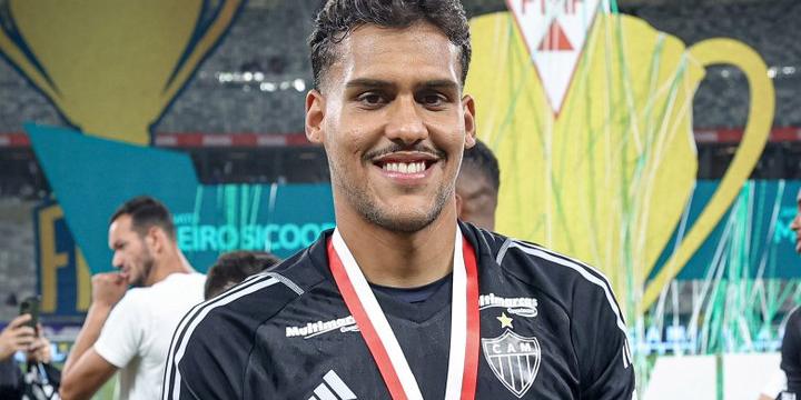 Goleiro estava emprestado ao América, mas acertou com o Alverca de Portugal (X do Atlético)