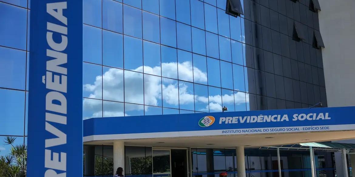 INSS suspende contrato com a Crefisa (Fabio Rodrigues-Pozzebom/ Agência Brasil)