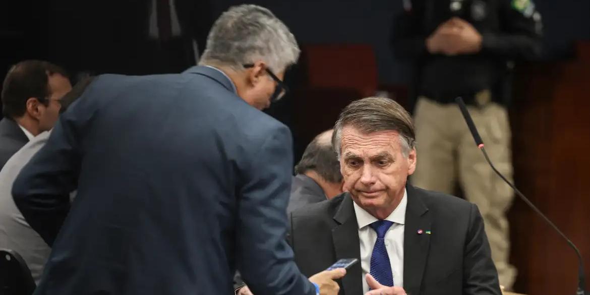 De acordo com a PF, foi encontrado no aparelho do ex-presidente um documento semelhante ao apresentado pelos advogados do militar ao Supremo Tribunal Federal (STF) (Valter Campanato/Agência Brasil)
