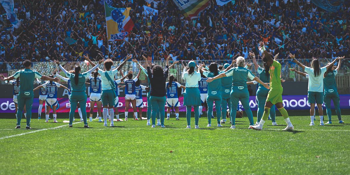 Torcida celeste terá ajuda especial para comparecer na Arena Barueri (Foto: Gustavo Martins/ Cruzeiro)